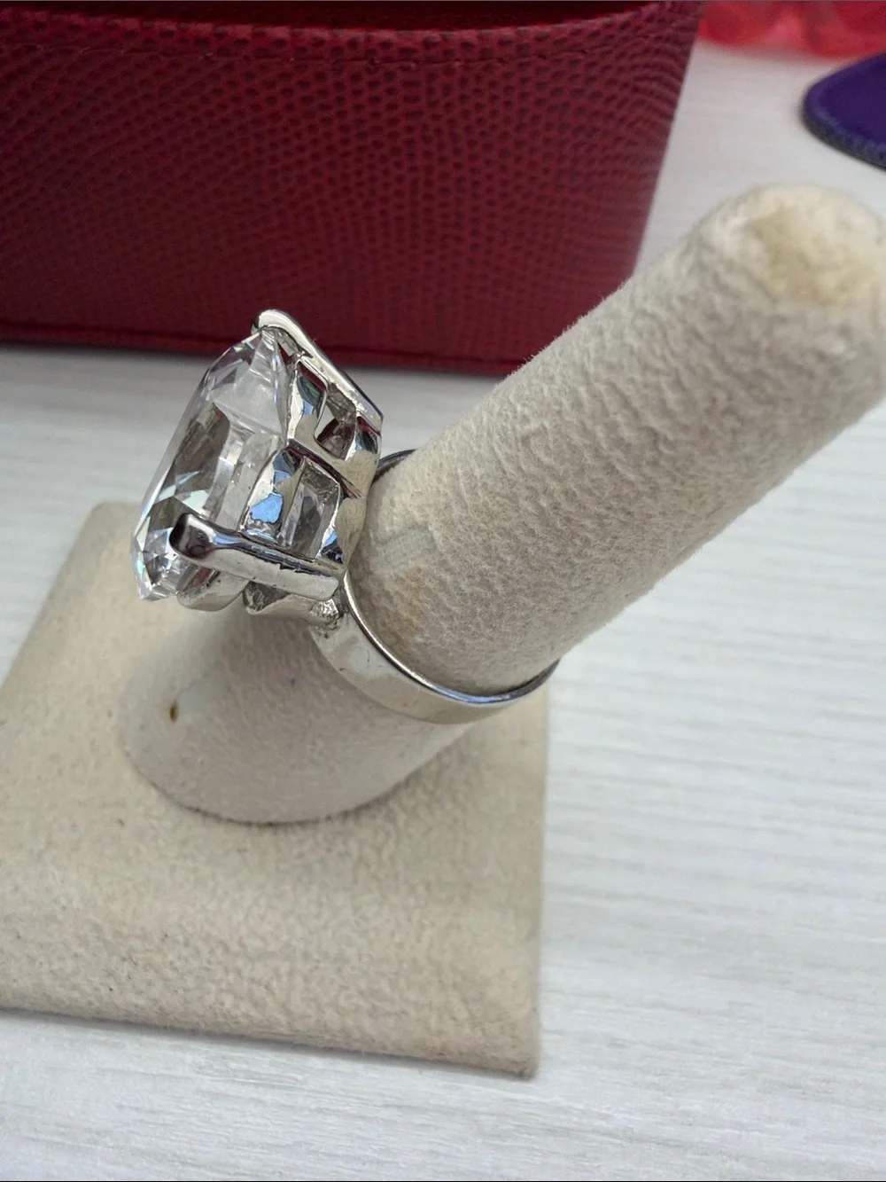 Heart-Cut Clear Stone Ring in Silver